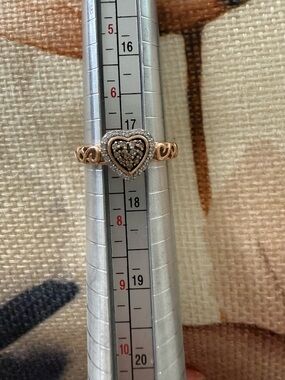 Heart Pavé  is Ring in 10k Rose Gold